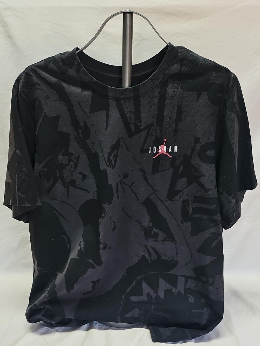 Jordan Black Graphic Short-Sleeve Tee with Red Jumpman XL